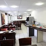 Revotel Centre Gare Et Congres 2* 낭시