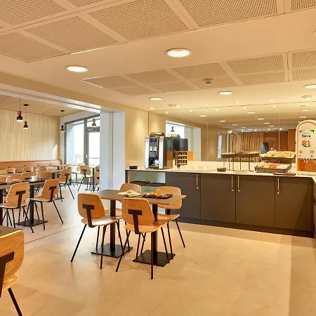 Revotel Centre Gare Et Congres 2* Nancy