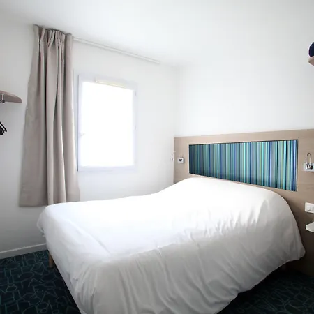 Revotel Centre Gare Et Congres