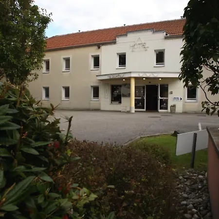 Revotel Centre Gare Et Congres Hotel 2*