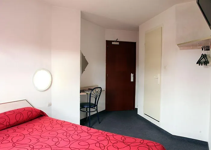 ホテル Revotel Centre Gare Et Congres 2*