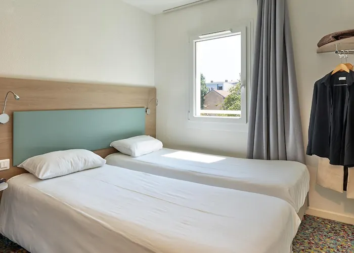 ホテル Revotel Centre Gare Et Congres ナンシー