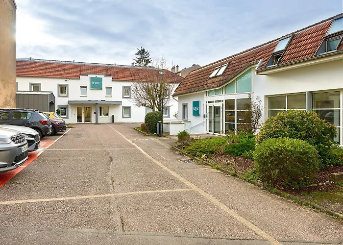 ホテル Revotel Centre Gare Et Congres ナンシー