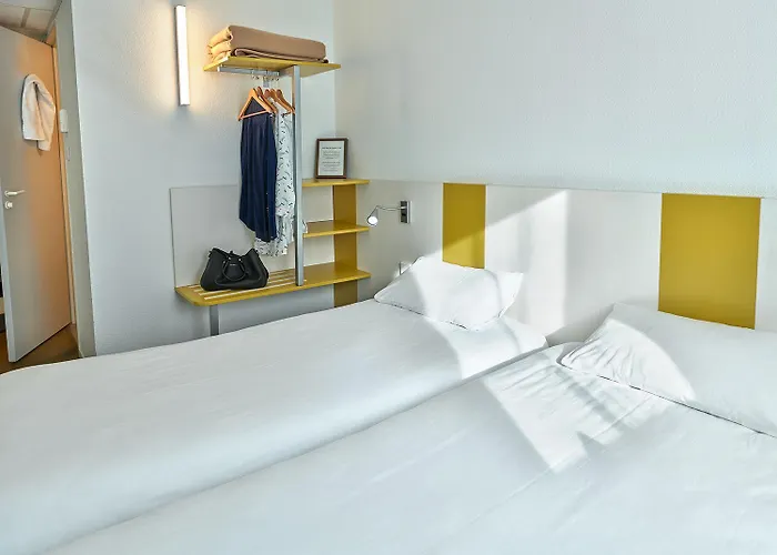 ホテル Revotel Centre Gare Et Congres 2*