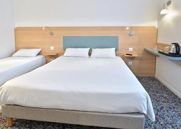 Revotel Centre Gare Et Congres ナンシー