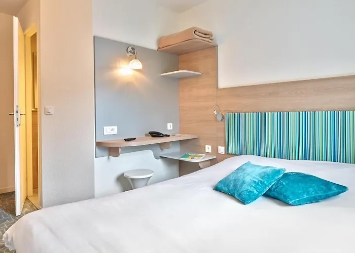 Revotel Centre Gare Et Congres ホテル ナンシー