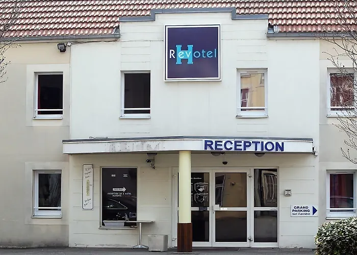 Revotel Centre Gare Et Congres ナンシー