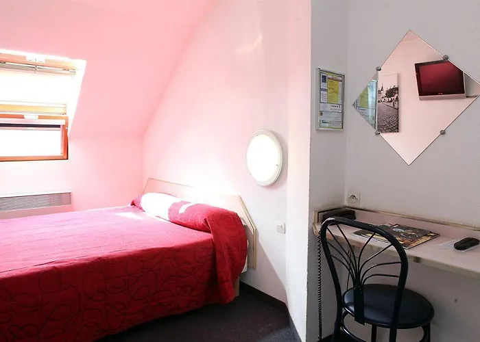 Hotel Revotel Centre Gare Et Congres 2*